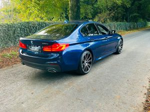 182 BMW 530E M SPORT PLUS MEGA SPEC LOW KMS - Image 3