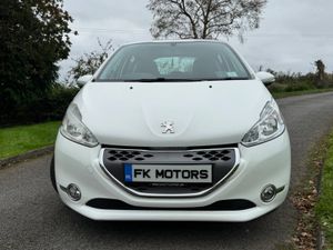 Peugeot 208 2013 auto - Image 4