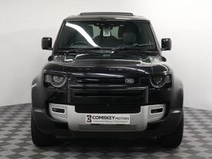 Land Rover Defender 90 D250 Mhev HSE - Image 2