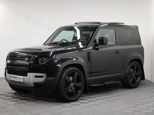 Land Rover Defender 90 D250 Mhev HSE - Image 4