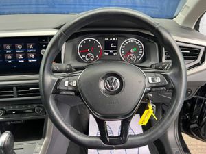 Volkswagen Polo COMFORTLINE 1.0 TSI AUTO // FULL S - Image 4