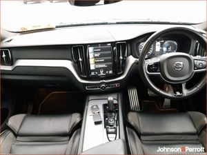 Volvo XC60 T8 390hp R-design AWD Phev (adaptive C - Image 3