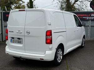 OPEL VIVARO “76,000KMS”  2022 - Image 4