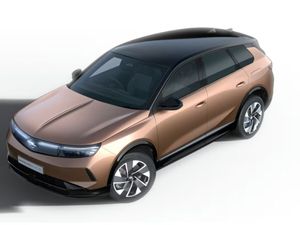 OPEL GRANDLAND EV / 2025 / AUTO / 520KM EV RANGE - Image 4