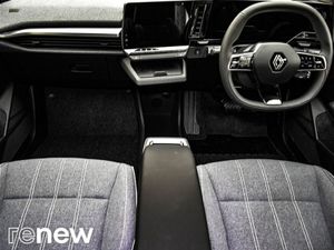 Renault Megane E-Tech Techno Ev40 130hp - Image 2