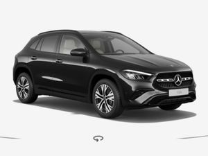 Mercedes-Benz GLA 180d Progressive Night Pack Auto - Image 4