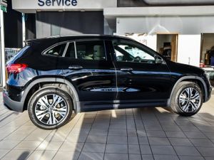 Mercedes-Benz GLA 180d Progressive Night Pack Auto - Image 3
