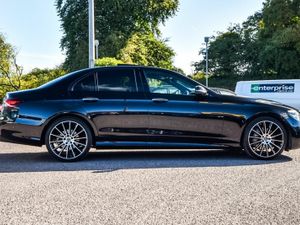 Mercedes-Benz E-Class E220d AMG Premium Plus 194bh - Image 4