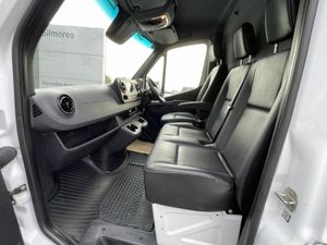 Mercedes-Benz Sprinter 214 MWB High Roof Automatic - Image 4