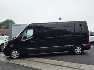 Nissan NV400 L3H2 PANEL VAN - Image 3