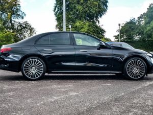 Mercedes-Benz E-Class E300de AMG Plus 328bhp Night - Image 4