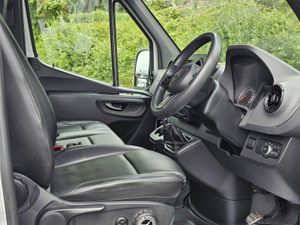 Mercedes-Benz Sprinter 516/43 3.5t Fridge Van - Image 2