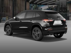 Mercedes-Benz GLA 180d AMG Night Pack New - Image 3