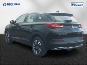 Vauxhall Grandland X Diesel Hatchback Sport Nav - Image 3