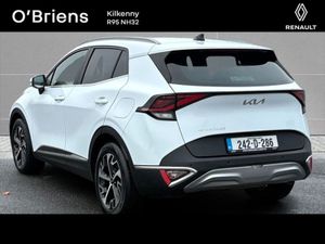 Kia Sportage K3 1.6 DSL 5DR  1 Owner - TOP Spec - - Image 3