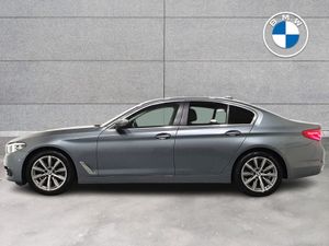 BMW 5 Series 520d SE Auto - Image 4