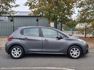 2019 PEUGEOT 208 1.2L NCT'd LOW MILEAGE €10,990 - Image 3