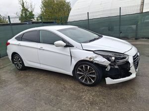152 Hyundai i40 Executive 1.7 Diesel - Image 3
