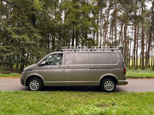 Volkswagen Transporter 2023 Highline - Image 4