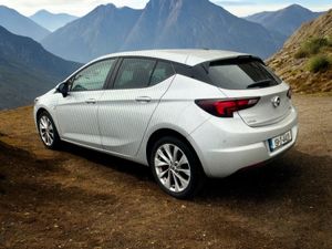 2019 Opel Astra 1.6CDTi (110PS) SC - Image 4