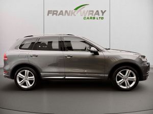 2014 VOLKSWAGEN TOUAREG 3.0 V6 TDI R-LINE*142*FSH* - Image 4