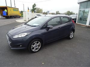 Ford Fiesta ZETEC 1.25 60PS   "low mileage" - Image 3
