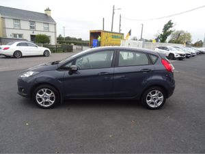 Ford Fiesta ZETEC 1.25 60PS   "low mileage" - Image 4