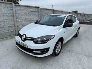 152 Renault Megane 1.5 Diesel Panoramic - Image 4
