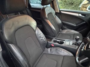 Audi A4 2011 2.0 tdi manual Sline seats - Image 2
