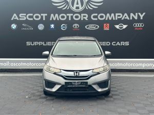 Honda Fit Hybrid - Image 2