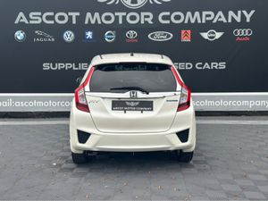 Honda Fit Hybrid - Image 4
