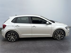Volkswagen Polo TRENDLINE 1.0 MANUAL 5SPEED 80HP 5 - Image 4