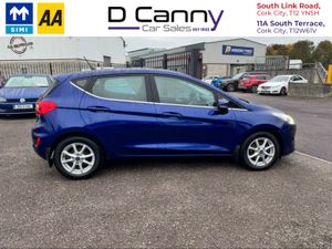Ford Fiesta TITANIUM 1.1 85PS 5M 4DR - Image 4