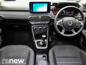 Dacia Sandero Stepway TCe 90 Stepway Prestige - Image 3