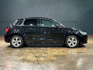 Audi A1 1.0 TFSI - HEATED SEATS - REVERSE CAMERA - - Image 2