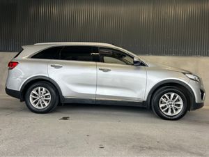 Kia Sorento 2.2 CRDI PLATINUM - Image 2