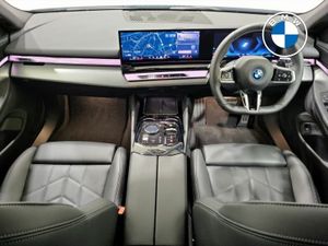 BMW 5-Series 530 E M Sport Auto  530 e M Sport  53 - Image 4