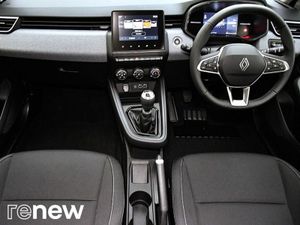 Renault Clio Techno E-tech Full Hybrid Auto 145 - Image 3