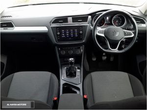 Volkswagen Tiguan  black Pack 2.0 TDI Life Model - Image 2