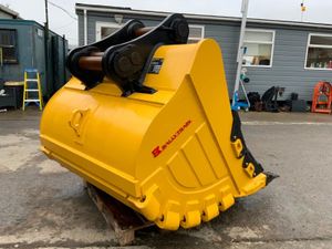 60"  QUARRY / ROCK BUCKET.100 / 90mm PINS. - Image 3