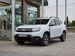 Dacia Duster 1.3 TCe 150 EDC Journey - Image 3