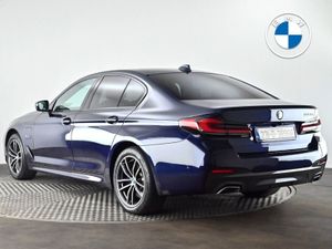 BMW 5 Series 530e M Sport Saloon - Image 2