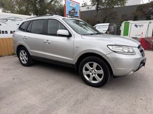 08 Hyundai Santa Fe  2.2D Auto 4WD Deluxe - Image 4