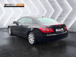 Mercedes-Benz E250 CDI 2010 - Image 3