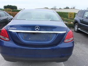 Mercedes-Benz C220D SE, 2018 (Damaged) - Image 2