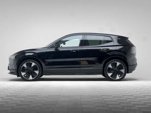 Volvo EX30 ULTRA PERFORMANCE AWD 69KWH 422HP *PAN - Image 4