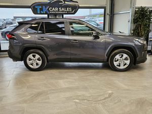 21 TOYOTA RAV4 LUNA HYBRID EDITION - Image 3