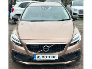 Volvo V40 D4 2.0L DIESEL AUTOMATIC Low Mileage (70 - Image 2
