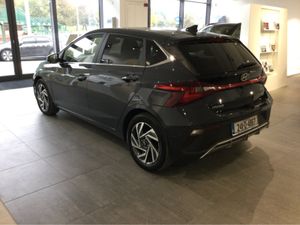 Hyundai i20 DELUXE PLUS - 1 Owner - Low Mileage - - Image 3