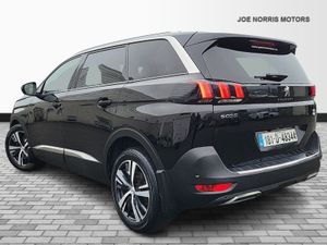 Peugeot 5008 1.6 HDI 120 ALLURE  SPACIOUS SEVEN SE - Image 4